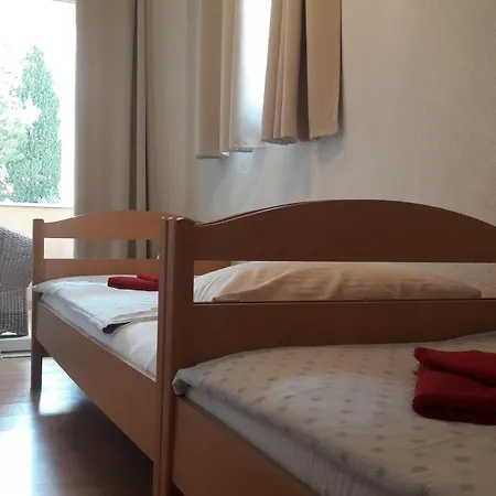 Apartments Villa Natali - Heating Pool Trogir Room photo