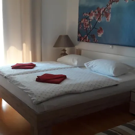Apartments Villa Natali - Heating Pool Trogir Room photo