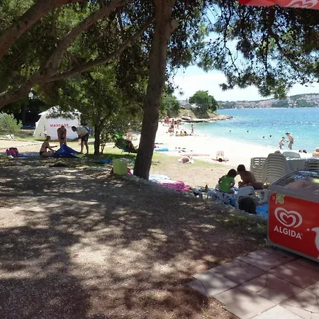 Apartments Villa Natali - Heating Pool Trogir Room photo