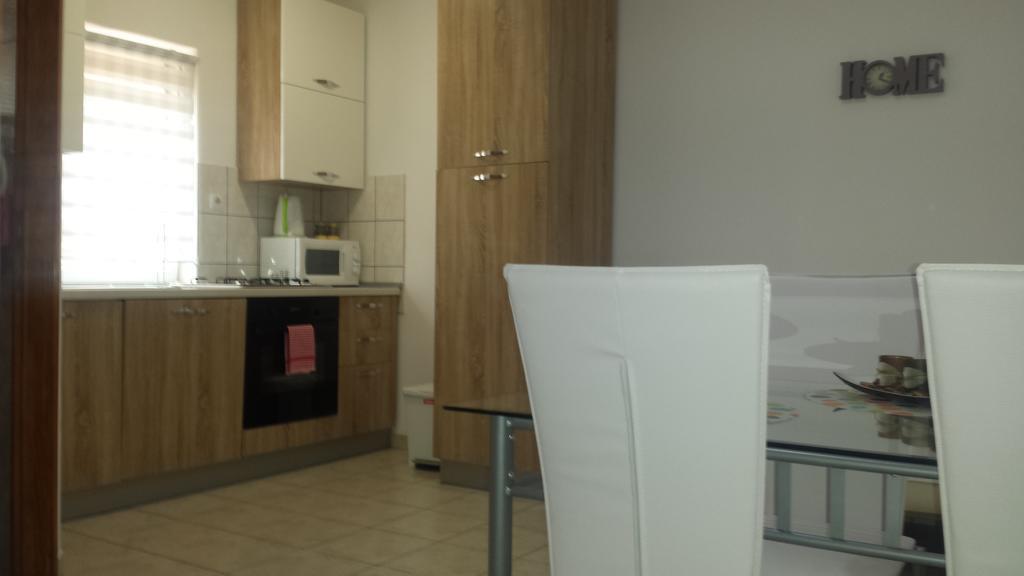 Natali - Heating Pool Apartment *