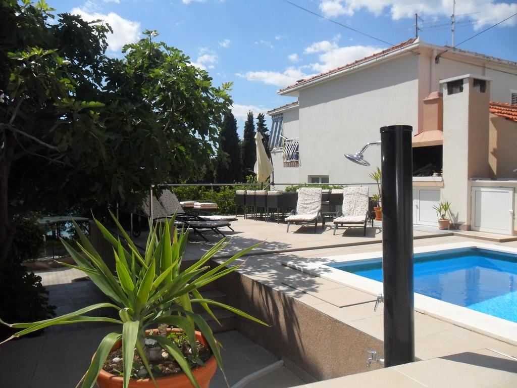 Natali - Heating Pool * Trogir