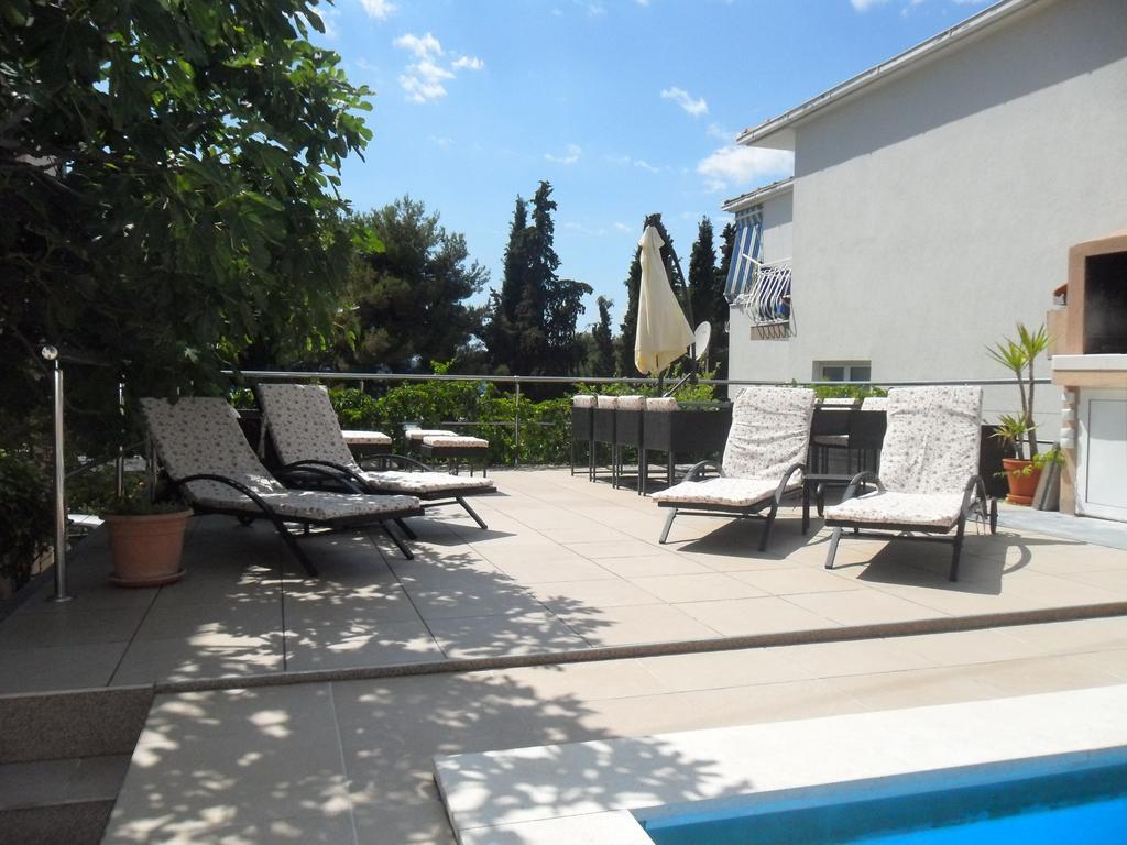 Natali - Heating Pool * Trogir